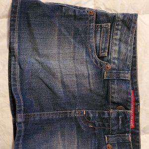 Guess jean skirt 29